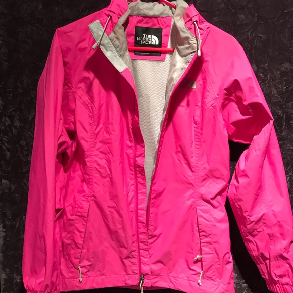The North Face Jackets & Blazers - Like New North Face Rain Jacket